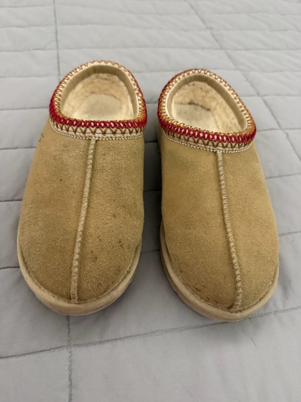 Ugg Tasman